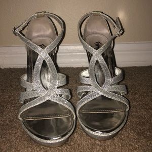 4.5” Silver Sparkly FIONI ™ Night Heels